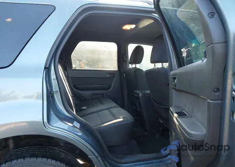 2010 Ford Escape Xlt из США, поврежденный, VIN 1FMCU0D71AKD02715